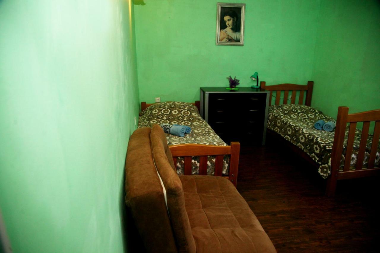Guesthouse Different Tbilisi Exterior photo