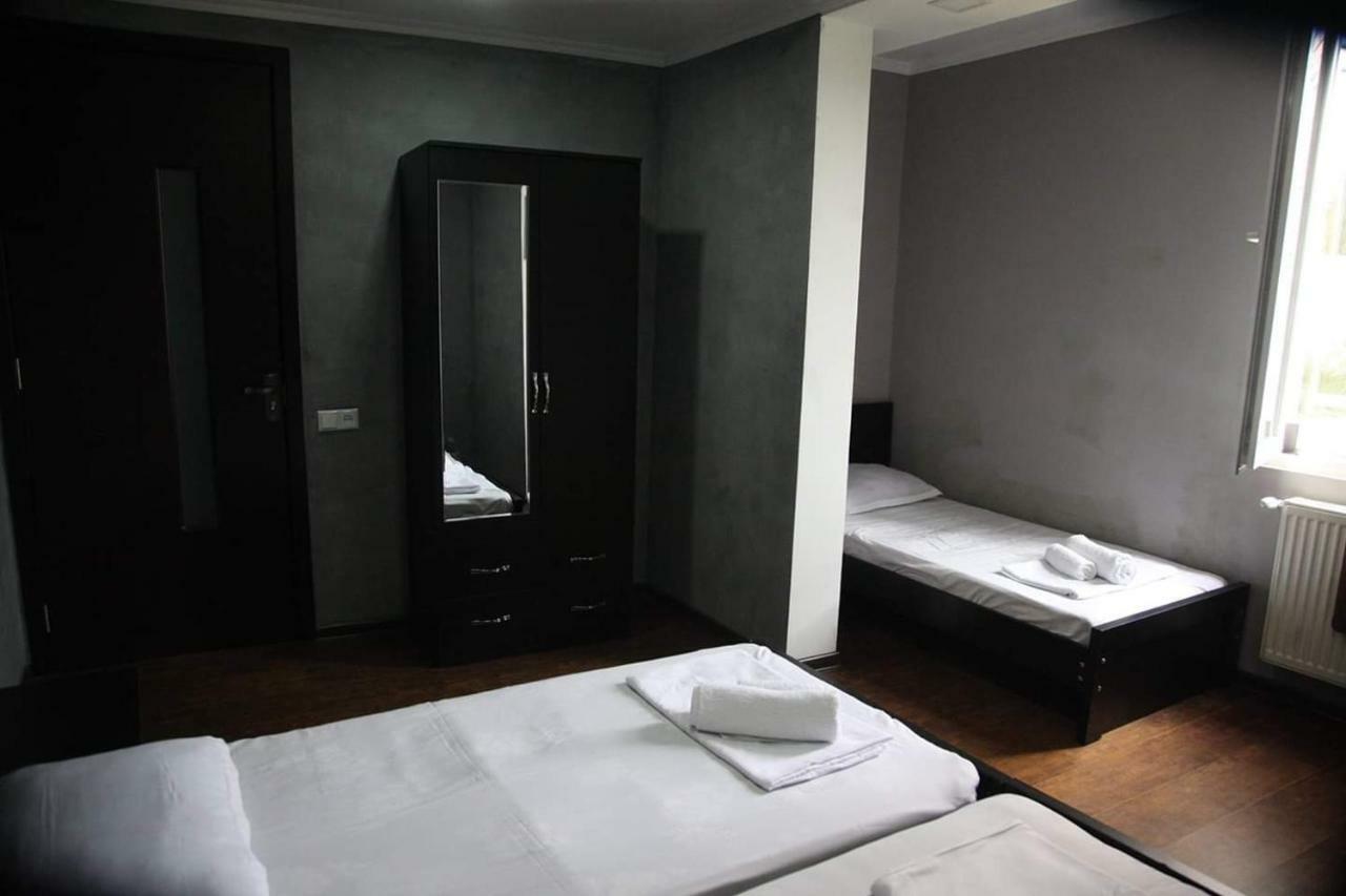 Guesthouse Different Tbilisi Exterior photo